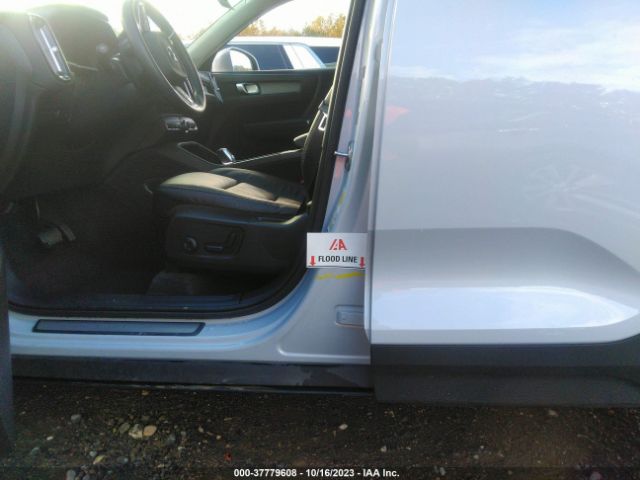 YV4162UL0N2751272 Volvo Xc40 Inscription