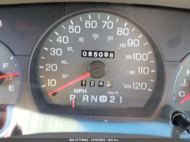2003 MERCURY GRAND MARQUIS GS/GS CONVENIENCE VIN: 2MEFM74W73X600945