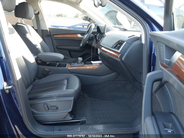 WA1EAAFYXN2008361 Audi Q5 S Line Premium Plus