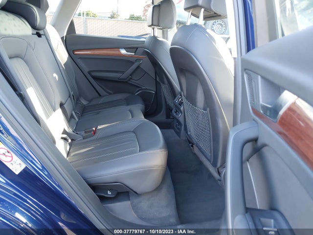 WA1EAAFYXN2008361 Audi Q5 S Line Premium Plus