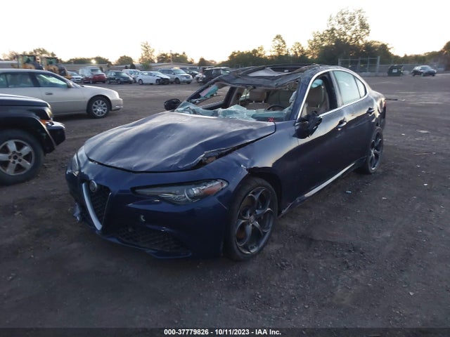 ZARFAEEN8J7574563 Alfa Romeo Giulia Ti Lusso