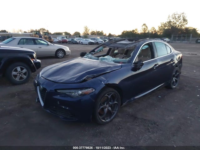 ZARFAEEN8J7574563 Alfa Romeo Giulia Ti Lusso
