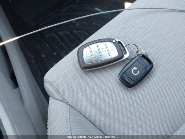 KM8J3CA47KU055678 Hyundai Tucson Value