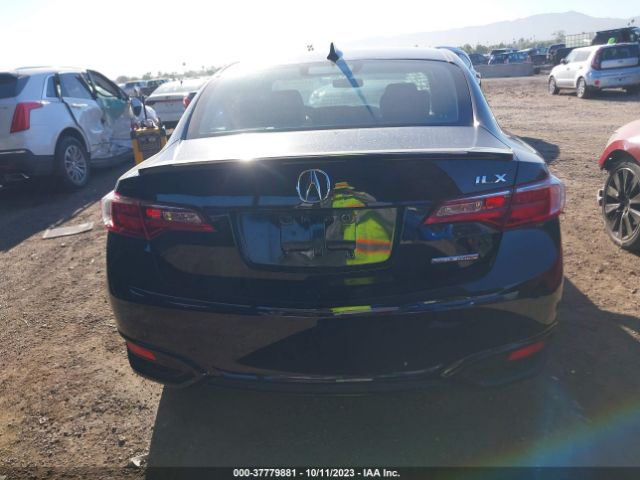 19UDE2F41JA002734 Acura Ilx Special Edition