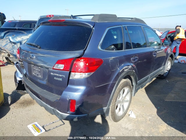 Subaru Outback 2.5i Limited 2014 4S4BRBNC9E3286588 Image 4