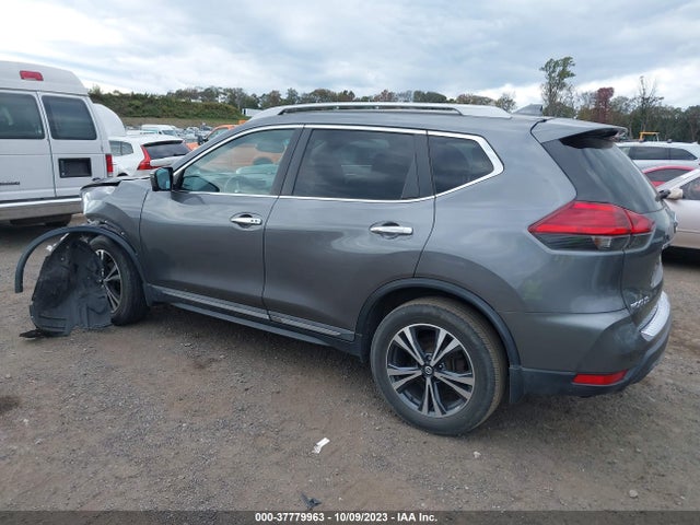 2017 NISSAN ROGUE SL VIN: 5N1AT2MV2HC842602