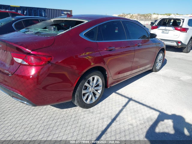 Chrysler 200 C 2015 1C3CCCCGXFN519491 Image 4