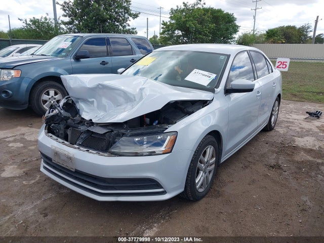 3VW2B7AJ8HM259845 Volkswagen Jetta 1.4t S