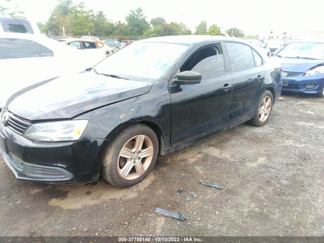 3VW2K7AJ9EM247957 Volkswagen Jetta Sedan S