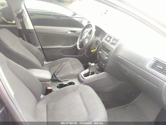 3VW2K7AJ9EM247957 Volkswagen Jetta Sedan S