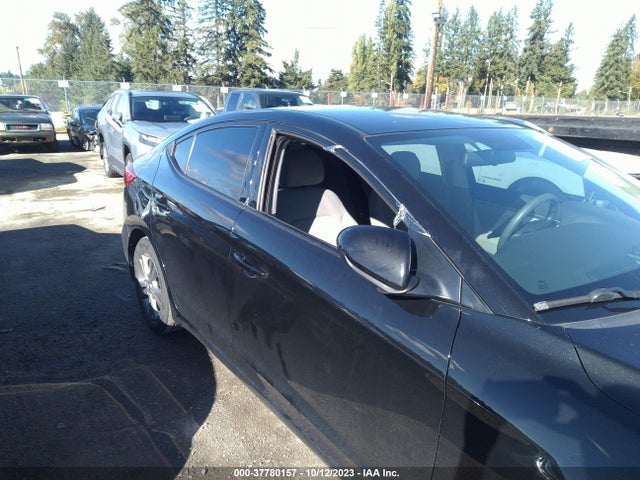 Hyundai ELANTRA SE 2017 5NPD84LF3HH035132 Image 6
