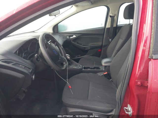 Ford FOCUS SE 2015 1FADP3K25FL294814 Image 5