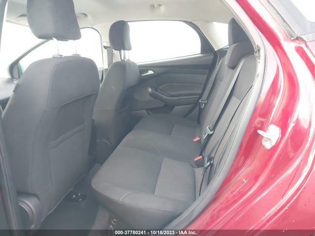 Ford FOCUS SE 2015 1FADP3K25FL294814 Image 8