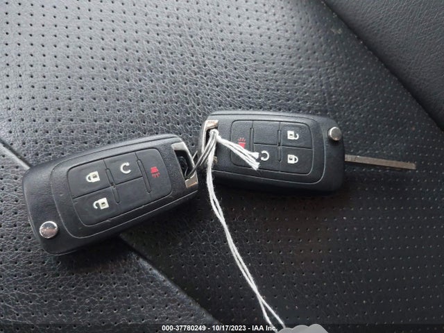 Chevrolet EQUINOX LT 2017 2GNFLFEKXH6143370 Image 11