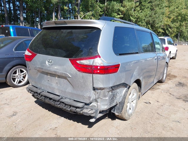 2017 TOYOTA SIENNA LE VIN: 5TDKZ3DC2HS876128