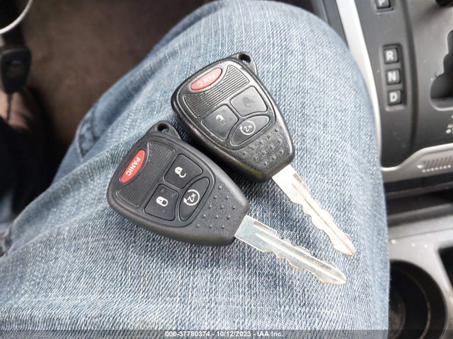 1C4NJDEB6GD764779 Jeep Compass High Altitude Edition