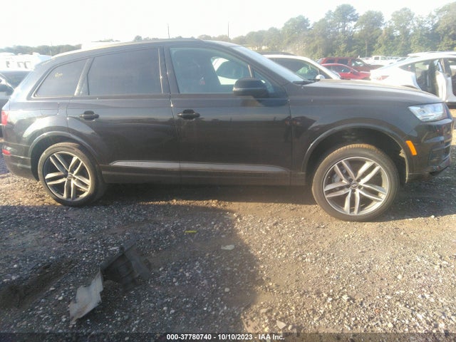 Audi Q7 3.0t Premium 2018 WA1VAAF77JD008632 Image 14
