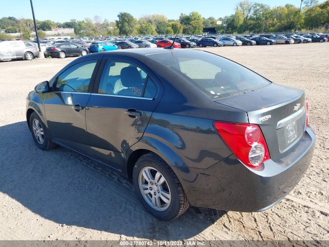 Chevrolet SONIC LT 2014 1G1JC5SH5E4139027 Image 3