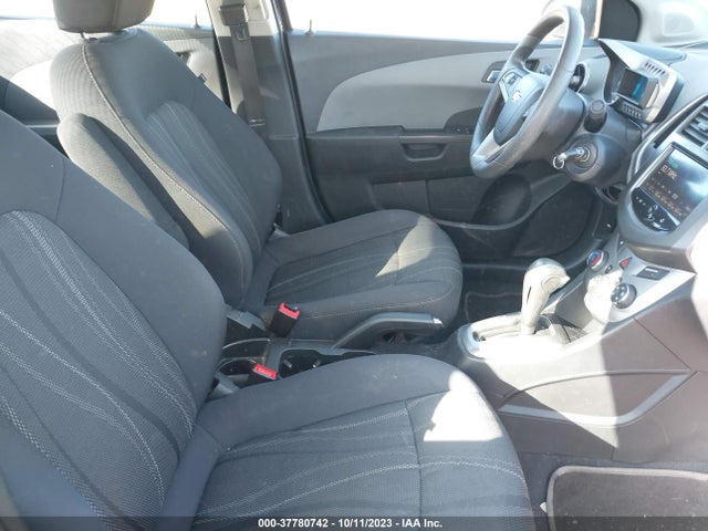 Chevrolet SONIC LT 2014 1G1JC5SH5E4139027 Image 5
