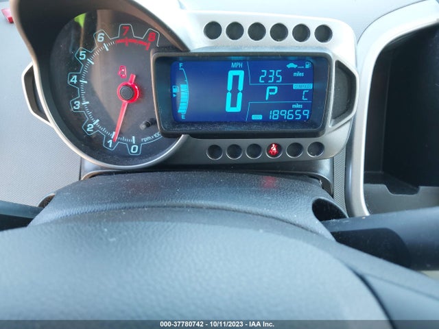 Chevrolet SONIC LT 2014 1G1JC5SH5E4139027 Image 7