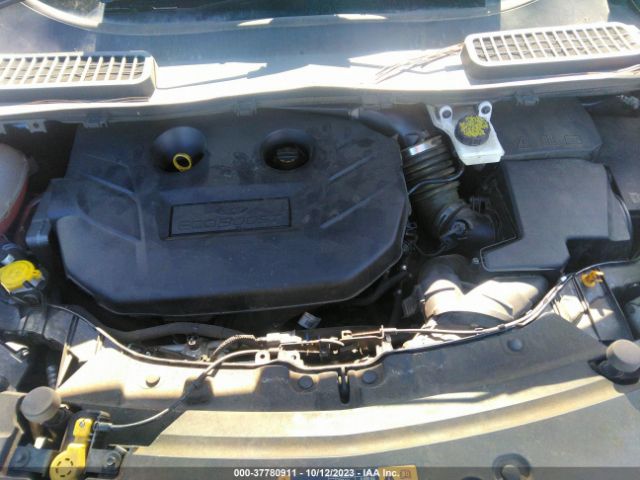 1FMCU9J99HUE48532 Ford Escape Titanium
