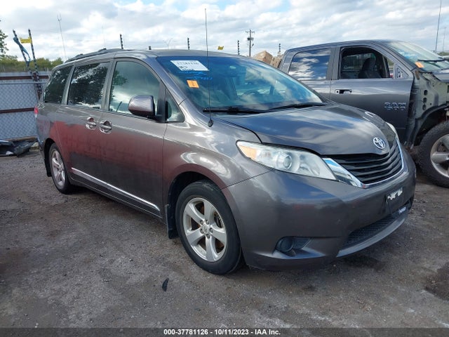 2012 TOYOTA SIENNA LE V6 8 PASSENGER VIN: 5TDKK3DC6CS277410