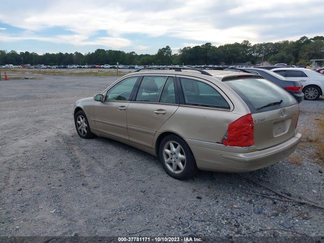 2003 MERCEDES-BENZ C-CLASS WDBRH81J63F383643 Photo 2