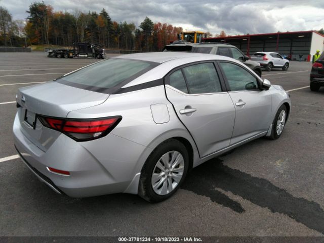 3N1AB8BVXMY226602 Nissan SENTRA S