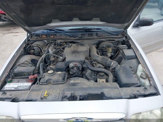 2004 FORD CROWN VICTORIA LX VIN: 2FAFP74W64X142850