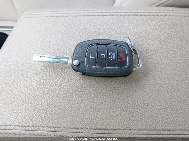 Hyundai SONATA SE 2019 5NPE24AF4KH802938 Image 11