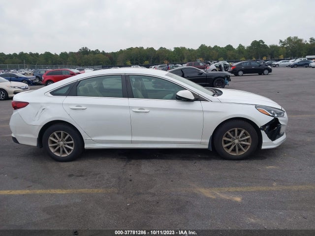 Hyundai SONATA SE 2019 5NPE24AF4KH802938 Image 13