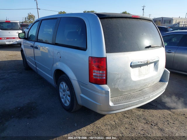 2008 CHRYSLER TOWN & COUNTRY LX VIN: 2A8HR44H08R618929