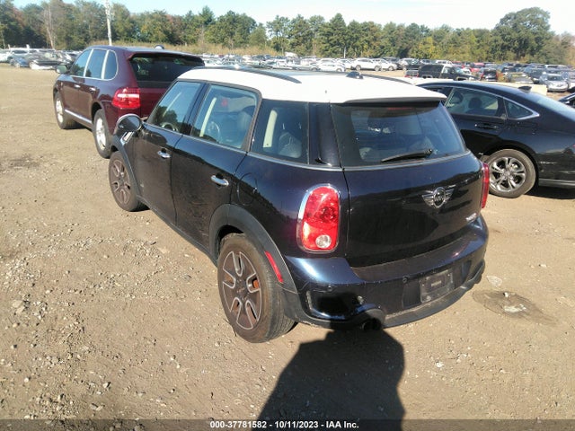 2011 MINI COOPER COUNTRYMAN WMWZC5C56BWH99477 Photo 2