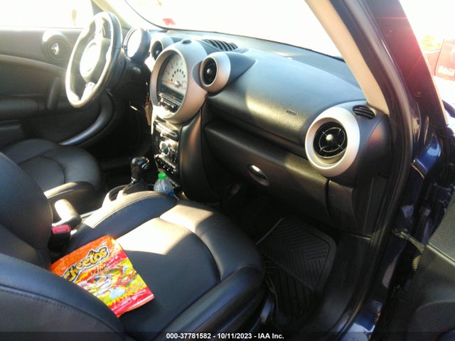 2011 MINI COOPER COUNTRYMAN WMWZC5C56BWH99477 Photo 4