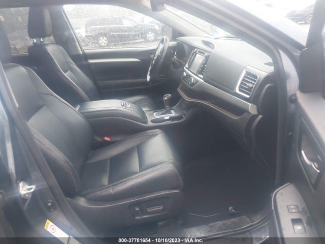 Toyota Highlander Xle/se 2017 5TDJZRFH9HS441677 Image 5