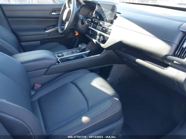5N1DR3CC1PC236353 Nissan Pathfinder Sl 4wd