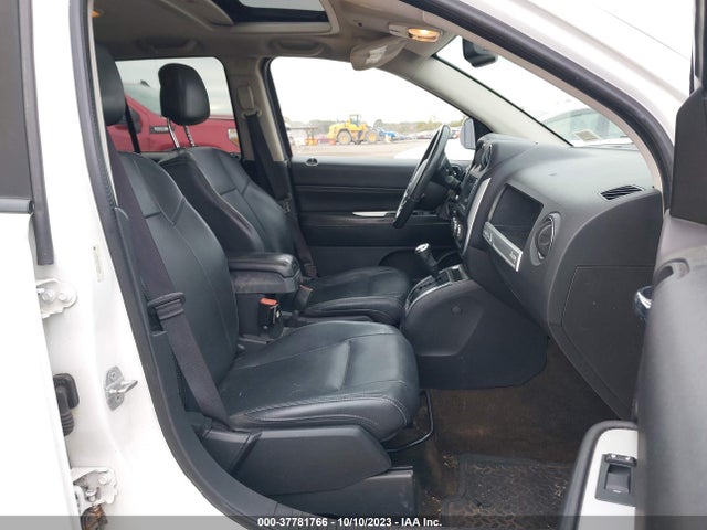 Jeep Compass Limited 2014 1C4NJDCBXED652843 Image 5