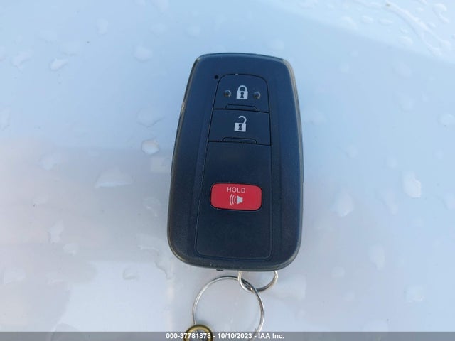 Toyota Prius L 2021 JTDKAMFU0M3129464 Image 11