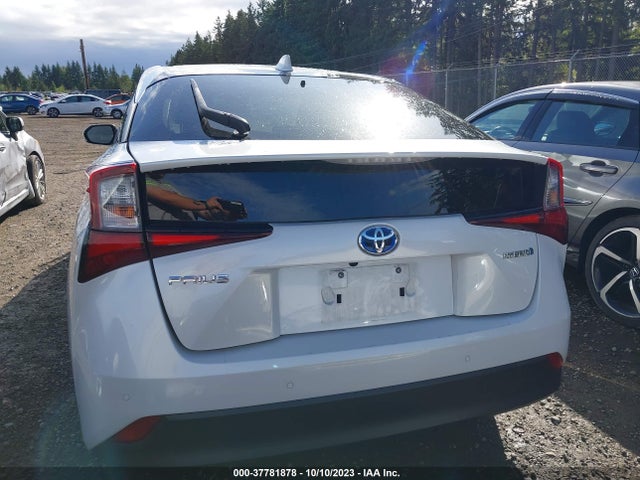 Toyota Prius L 2021 JTDKAMFU0M3129464 Image 16