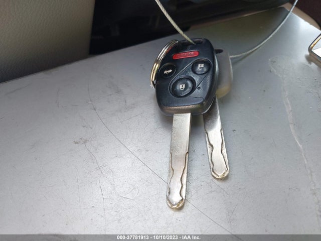 2008 HONDA ACCORD SDN LX VIN: JHMCP263X8C075819