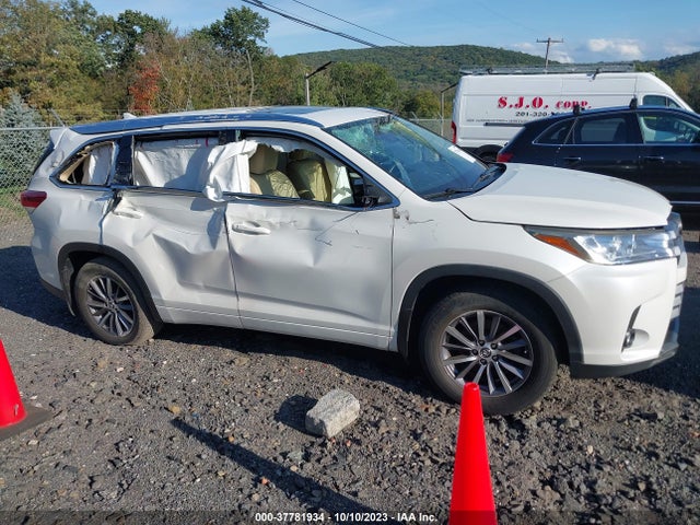 Toyota Highlander Xle/se 2017 5TDJZRFH7HS519244 Image 6