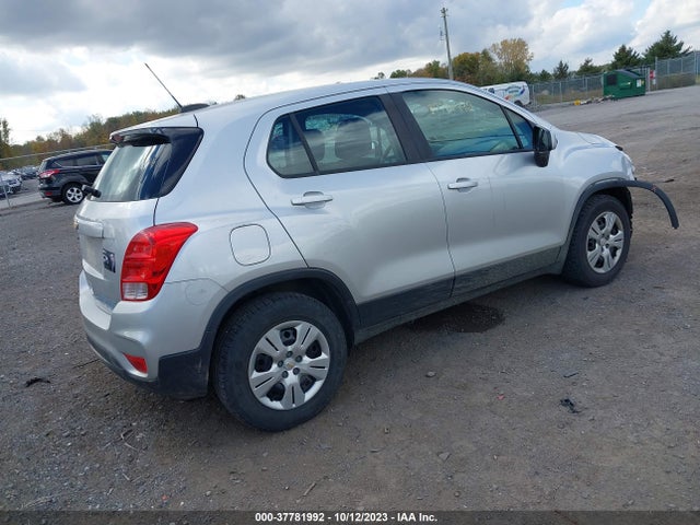 Chevrolet TRAX LS 2017 KL7CJKSB8HB067334 Image 4