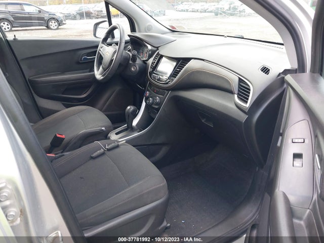Chevrolet TRAX LS 2017 KL7CJKSB8HB067334 Image 5