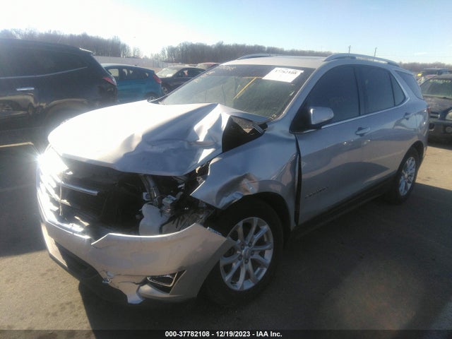 Chevrolet EQUINOX LT 2018 2GNAXJEV5J6140359 Image 2