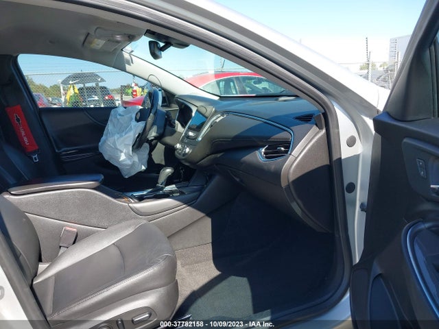 Chevrolet MALIBU LT 2018 1G1ZD5ST6JF123924 Image 5