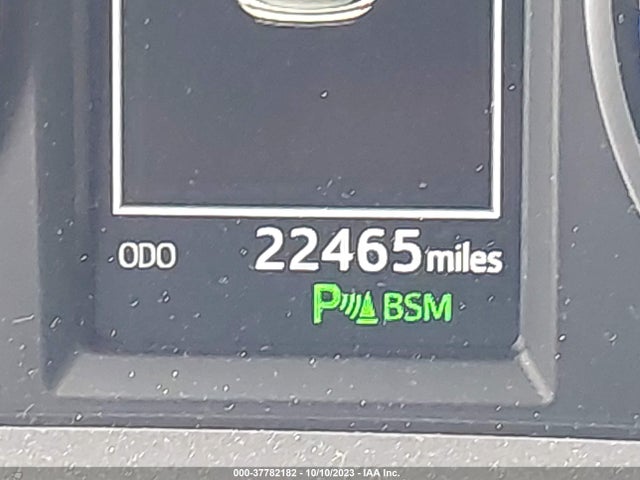 2018 TOYOTA RAV4 XLE VIN: JTMWFREV4JJ189636