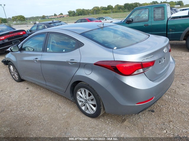 Hyundai ELANTRA SE 2015 5NPDH4AE1FH551996 Image 3