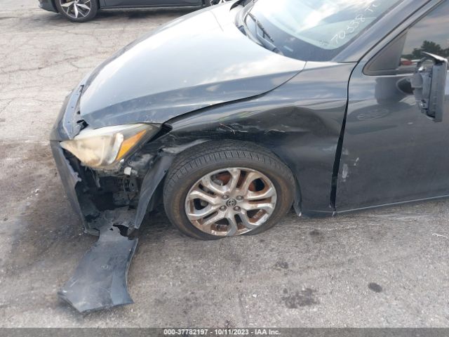 3MYDLBZV5GY106237 Scion IA