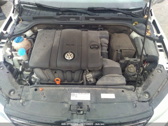 2013 VOLKSWAGEN JETTA SEDAN SE W/CONVENIENCE VIN: 3VWDX7AJ2DM364157