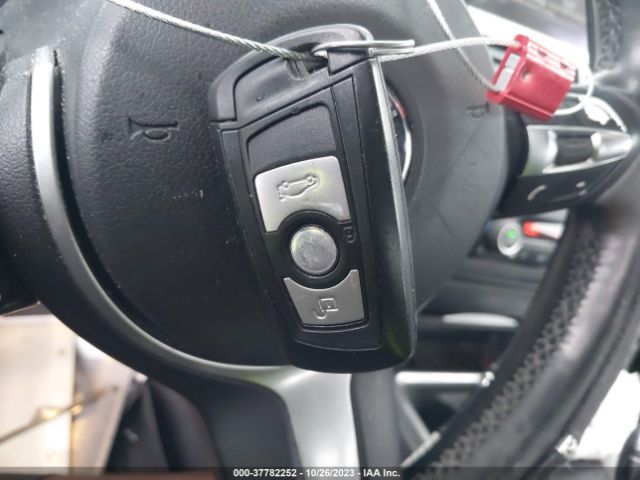 WBA3B1G54ENN90371 BMW 3 Series 320i